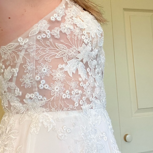 Wedding or Prom Dress - Picture 8 of 12